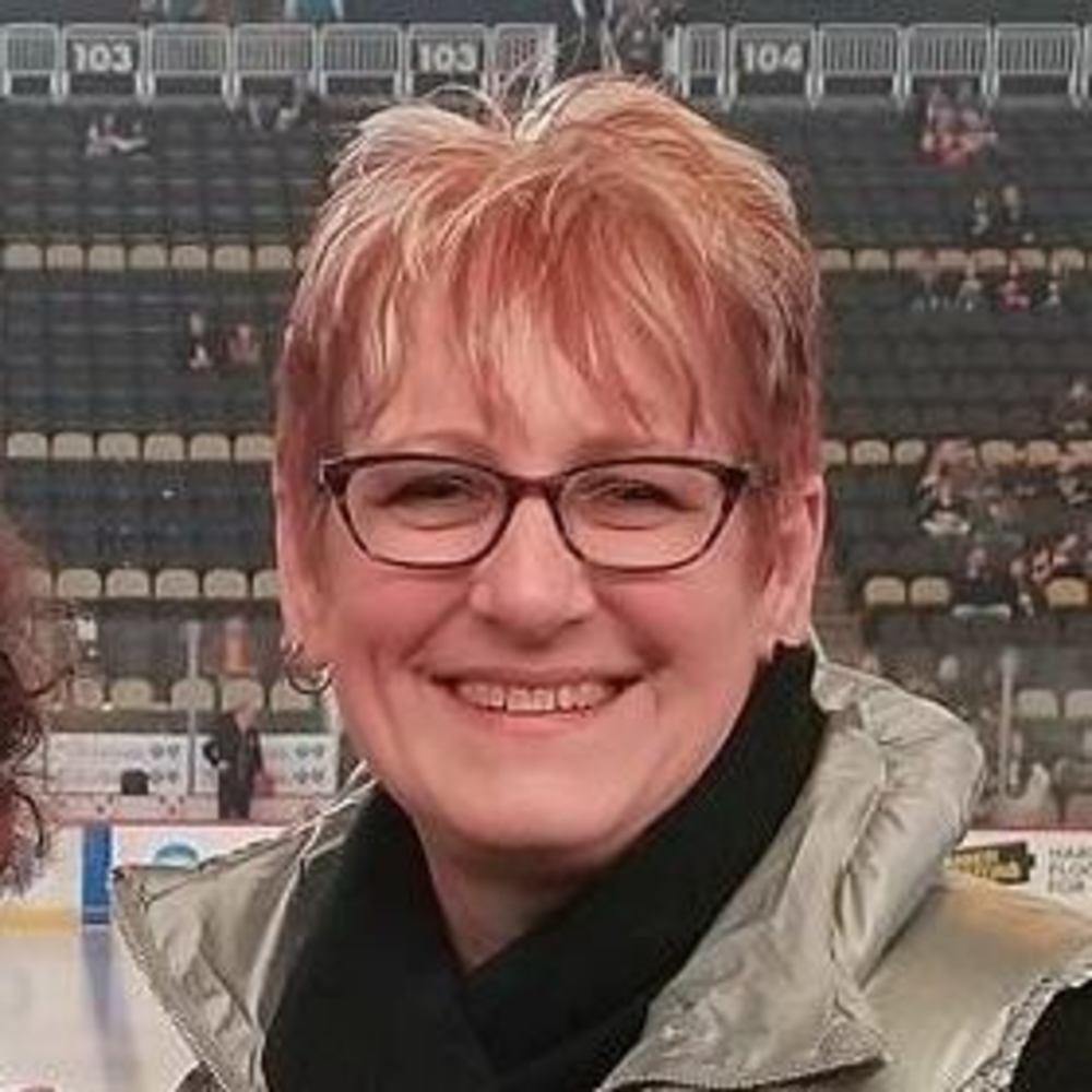 Meet your Posher, Tamela